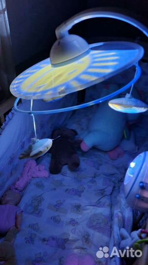 Мобиль chicco с проектором волшебные звезды