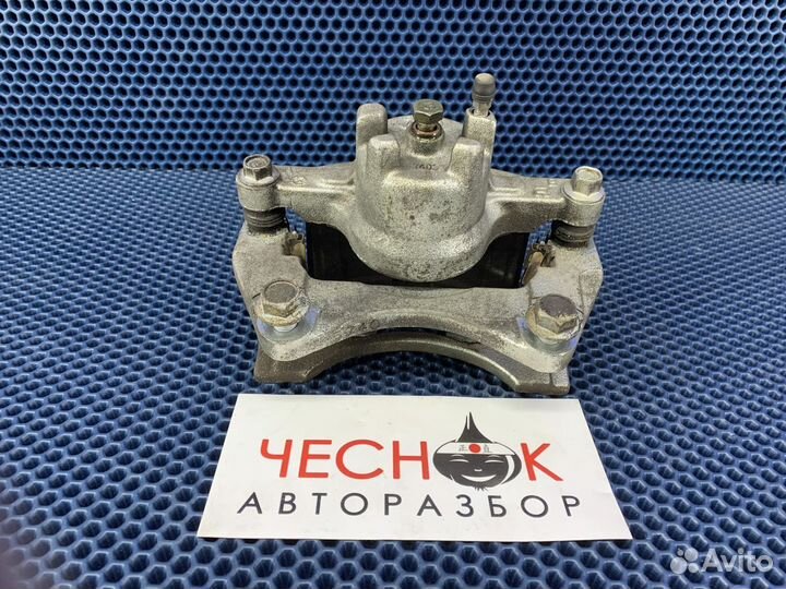 Суппорт тормозной передний правый Dodge Caliber PM