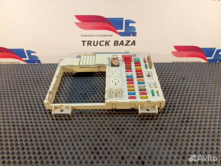 81254446074 Блок предохранителей