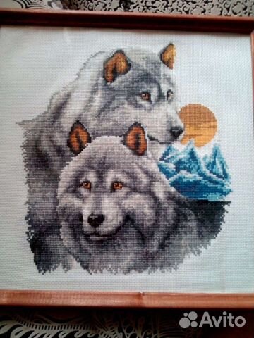 Волки. Вышивка крестиком