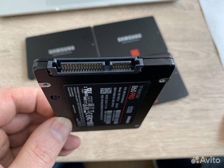 SSD Samsung 860 PRO 512 gb SATA MZ-76P512