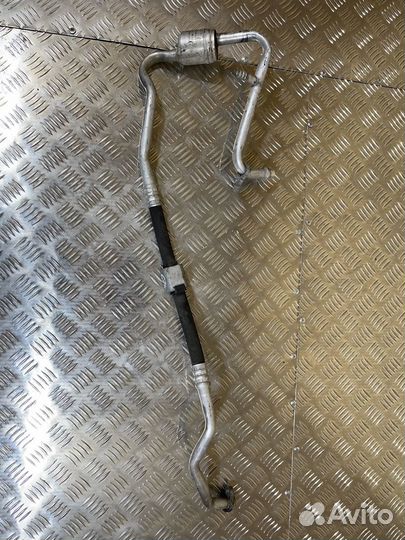 Трубка кондиционера Renault Sandero 2009 2014