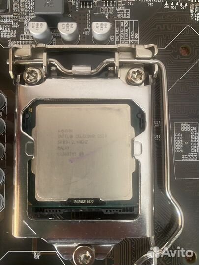 Материнская плата для майнинга на 8 карт B75