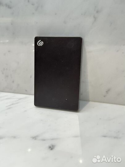 Переносной жёсткий диск Seagate 1tb