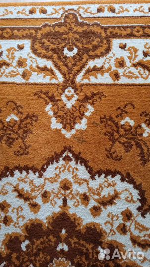 Ковёр шерстяной