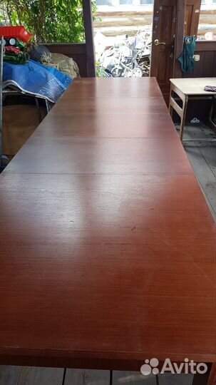 Стол обеденный раздвижной из массива б/у
