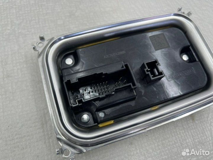 Блок розжига фары Mercedes-Benz E-Class W213