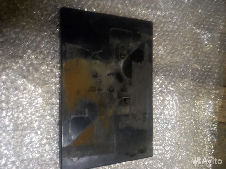 Nissan x trail t31 площадка под аккумулятор