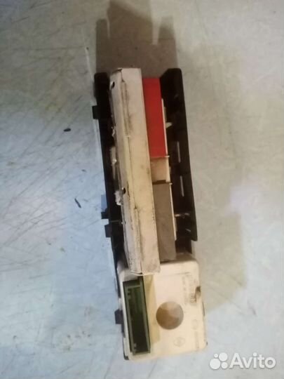 Информационный дисплей Renault laguna II