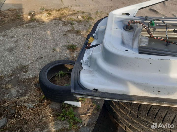 Дверь правая передняя Skoda Octavia A5