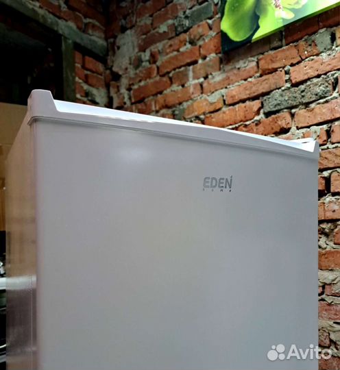 Холодильник Eden 120/55/55см