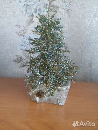 Ёлочка из бисера
