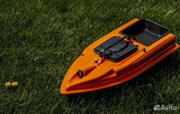 Прикормочный карповый кораблик CamaraD Mono