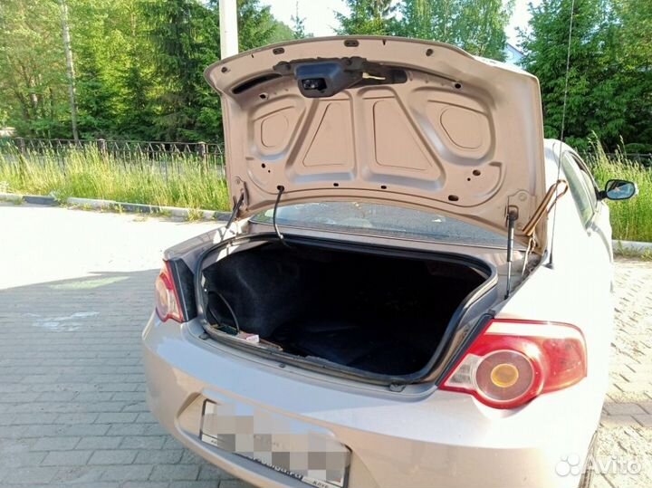 Декоративная накладка крышки багажника Volga Siber