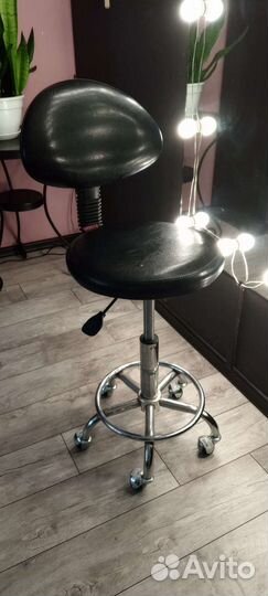 Стул на колесиках бу