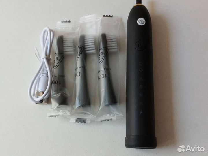 Электрическая зубная щетка новая