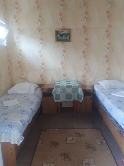 Комната 10 м² в 5-к., 1/1 эт.