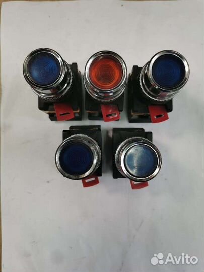 Кнопка без фиксации