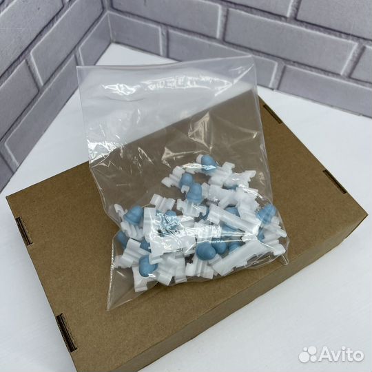 BMW E46 (25шт) Клипсы молдингов по середине дверей