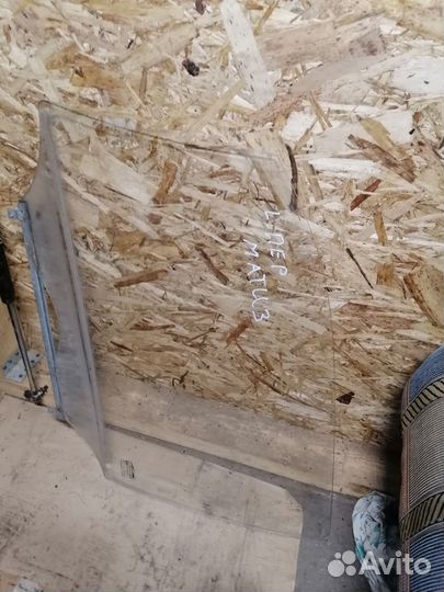 Стекло двери водителя daewoo matiz 0.8 б. у