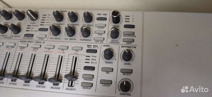 Синтезатор Novation x-station 61