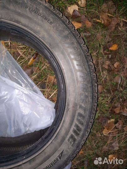 Bridgestone Ice Cruiser 7000 225/65 R17