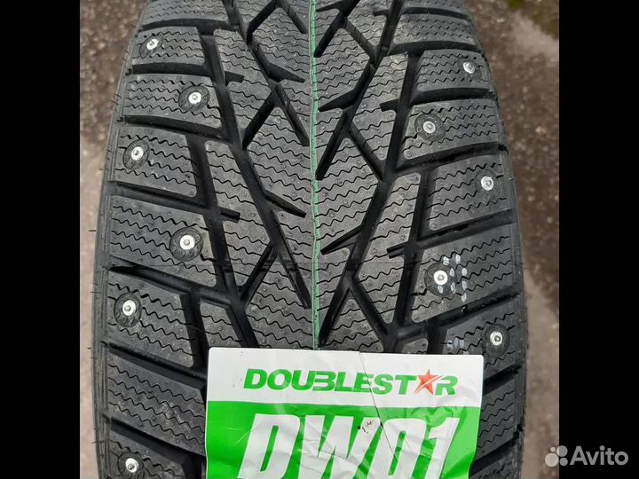 DoubleStar DW01 215/50 R17 95T