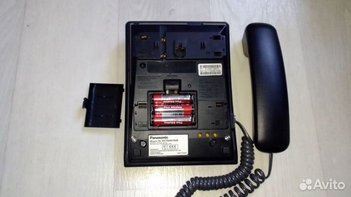 Телефон проводной Panasonic kx-ts2351ru