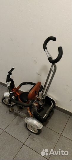 Трехколесный велосипед