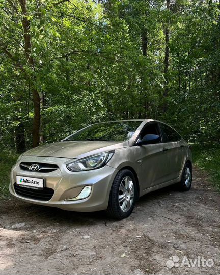 Hyundai Solaris 1.6 AT, 2014, 123 000 км