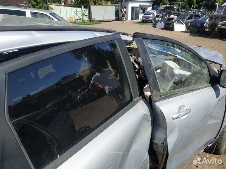 Стекла дверные LADA X-ray 2017года