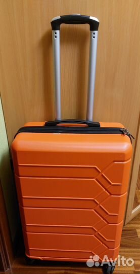 Чемодан на колесах