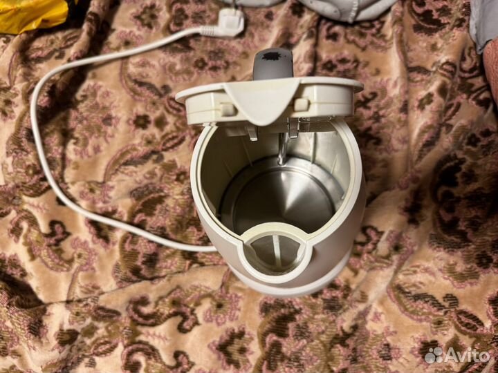 Электрочайник Alaska WK4900