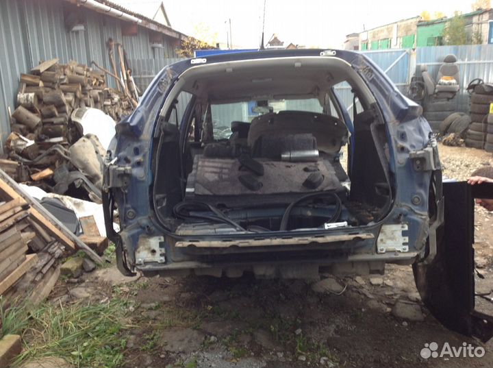 Лонжероны, четверть,крыша Рено Меган 3