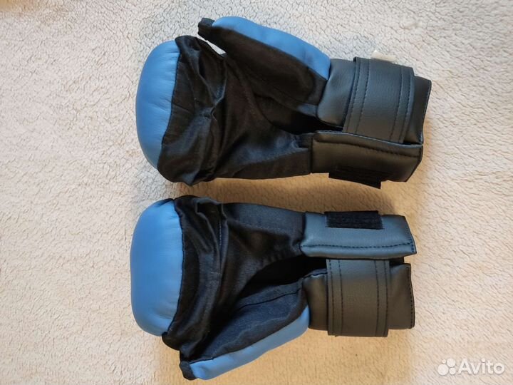 Перчатки для рукопашного боя