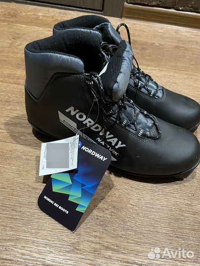 Лыжные ботинки nordway 43 р. новые