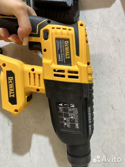 Набор инструментов dewalt аккумулыторный 3в1
