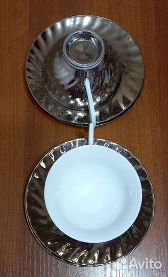 Чашки и блюдца фарфор