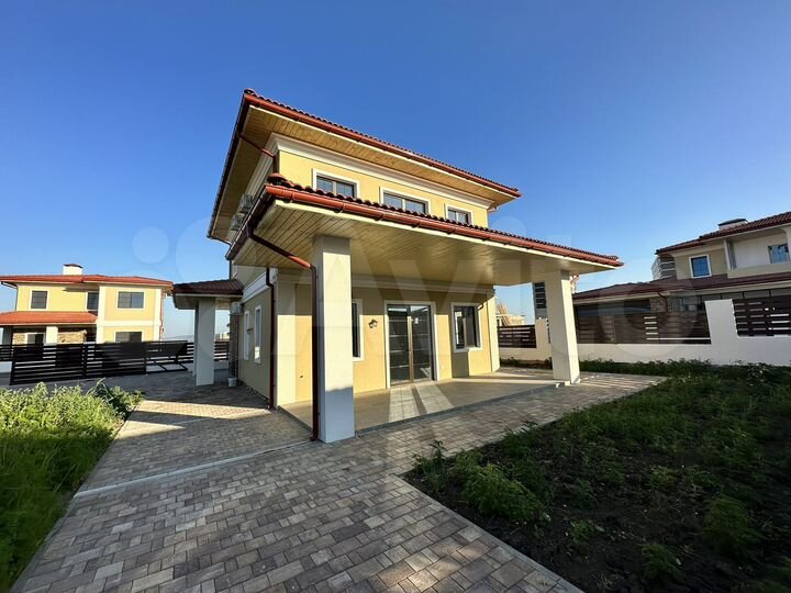 Дом 167 м² на участке 6 сот.