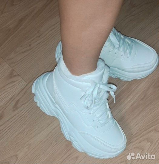 Кроссовки зимние женские 35