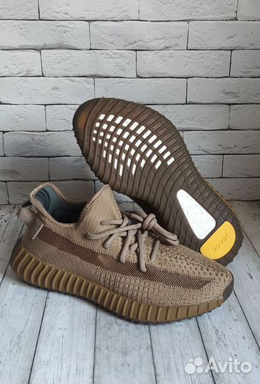 Кроссовки мужские летние adidas yeezy boost V2 350