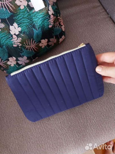 Косметичка большая ив Роше