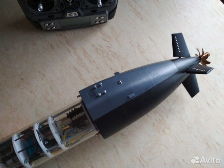 Радиоуправляемая модедь подводной лодки S-526