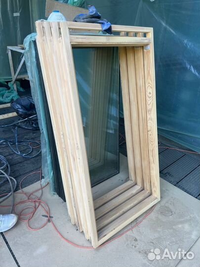 Деревянные окна для коттеджа