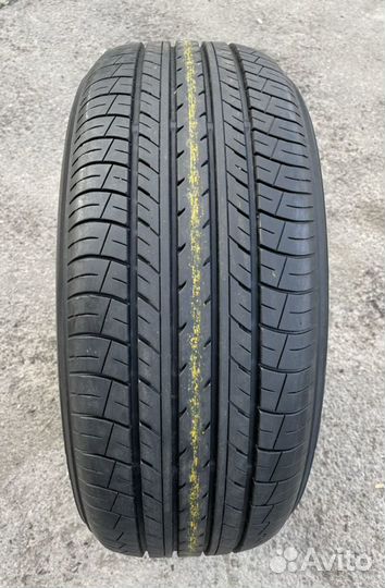 Yokohama dB Decibel E70B 215/55 R17