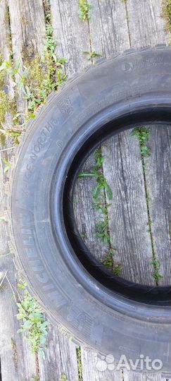 Michelin X-Ice North 4 185/65 R15