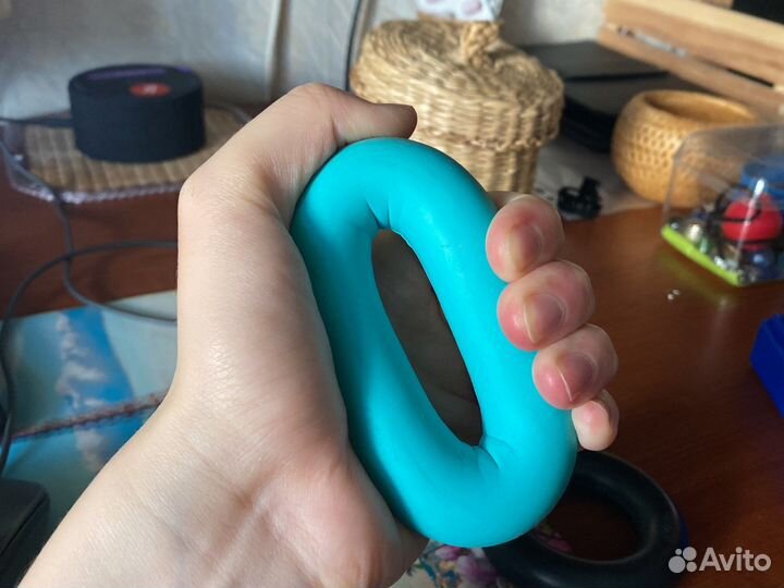 Эспандер кистевой усилие 10 кг