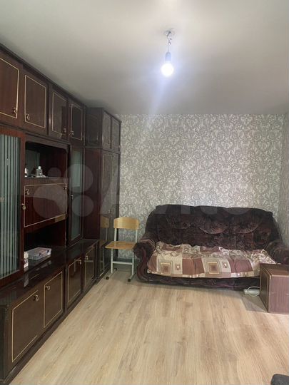 2-к. квартира, 42 м², 1/5 эт.
