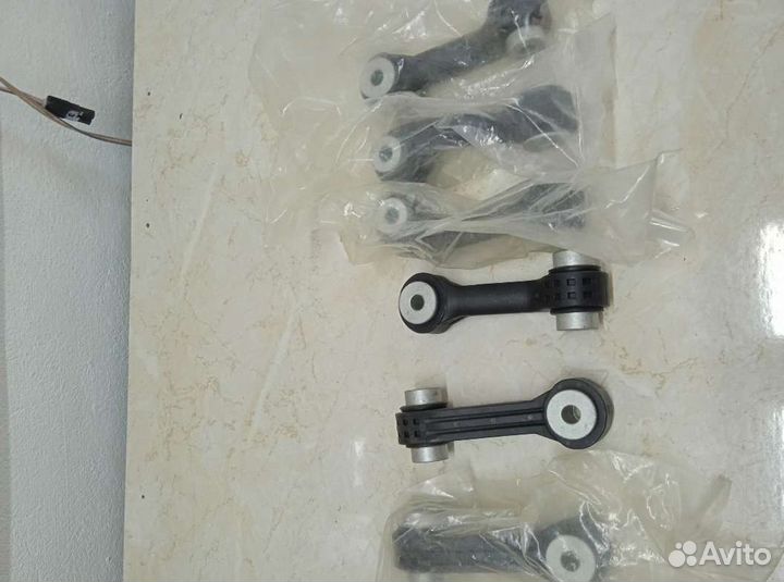 Стойки заднего стабилизатора chevrolet malibu 9