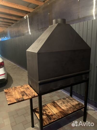 Мангал с крышей